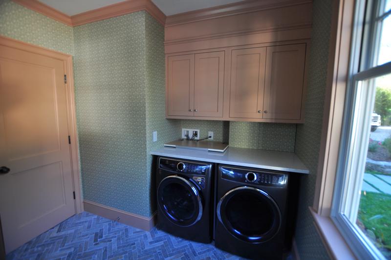 Laundry Room Cabinets 